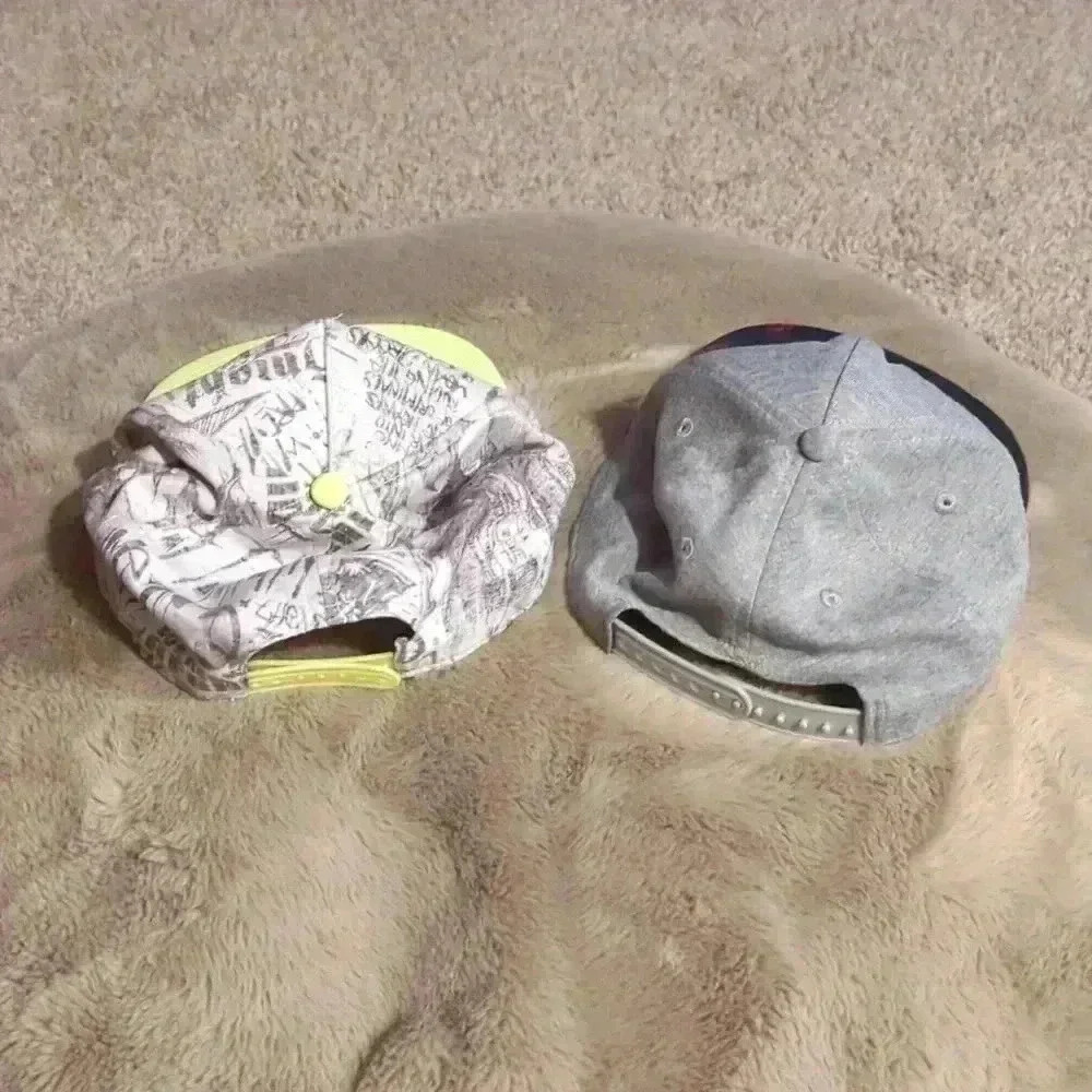 Kids one size fits most batman hats - Picture 3 of 6